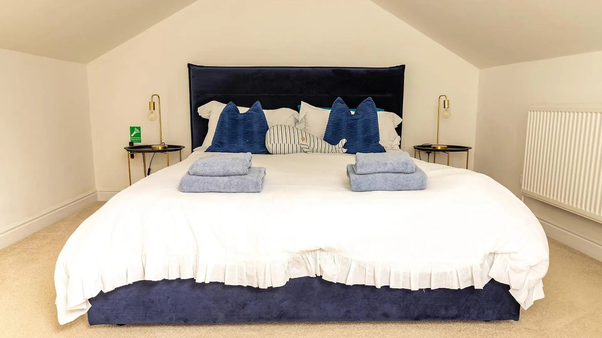 Seabourne Scarborough Beautiful 4Th Floor Penthouse With Amazing Coastal & Lighthouse View Apartment
